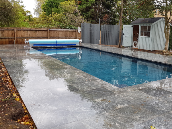 INSULATED PANEL POOL