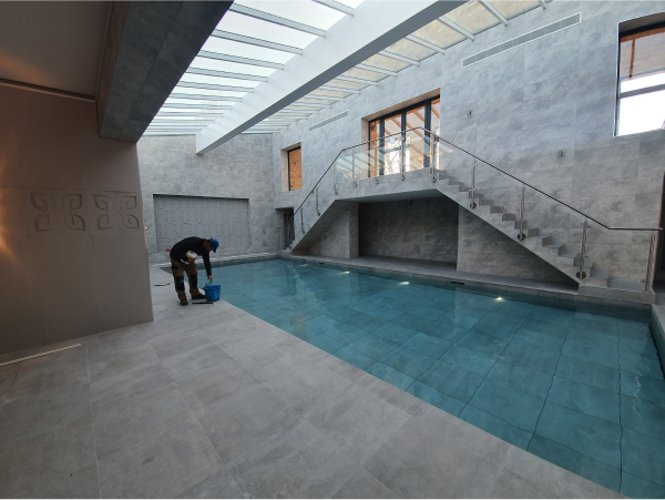 HYDROTHERAPY POOL